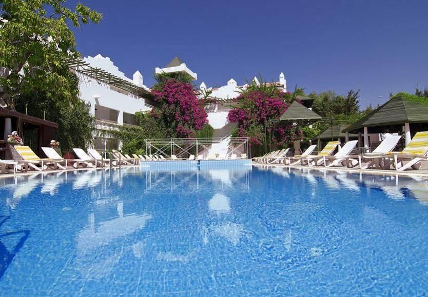 Hotel Golden Gate Кушадасы Экстерьер фото