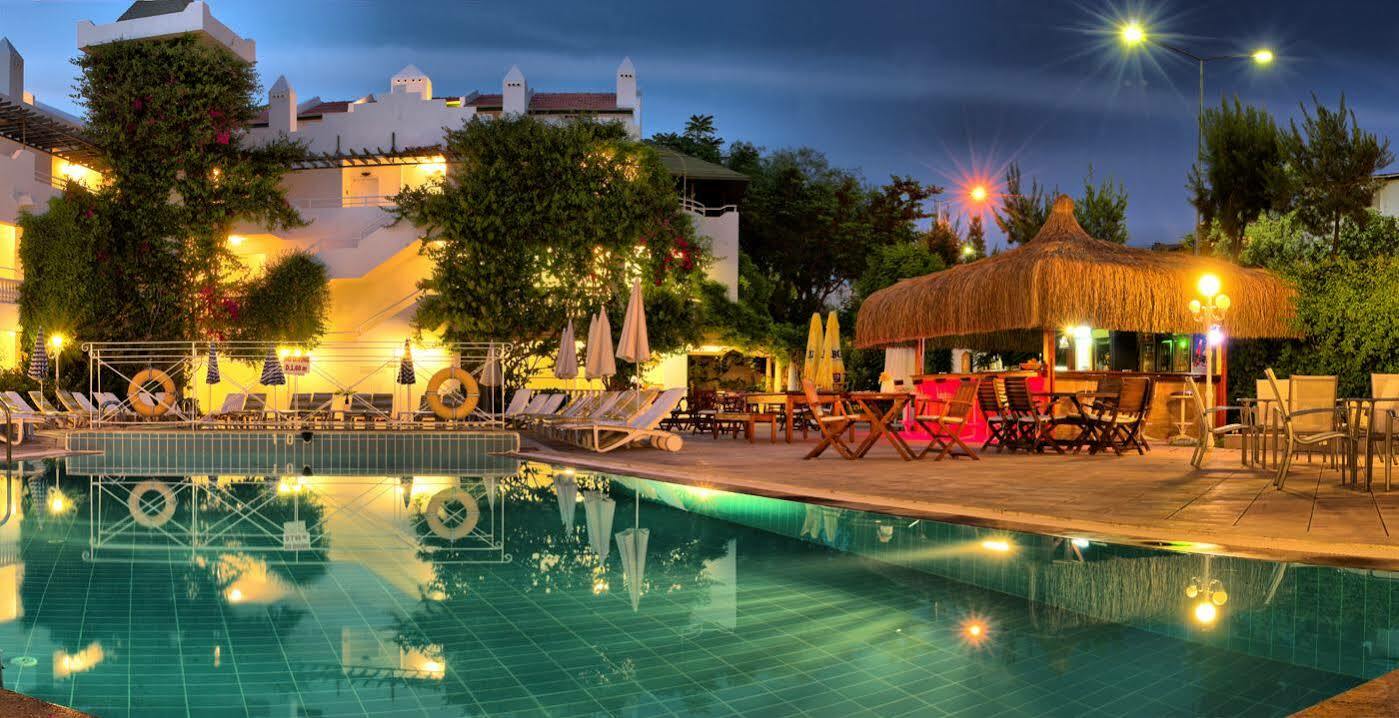 Hotel Golden Gate Кушадасы Экстерьер фото
